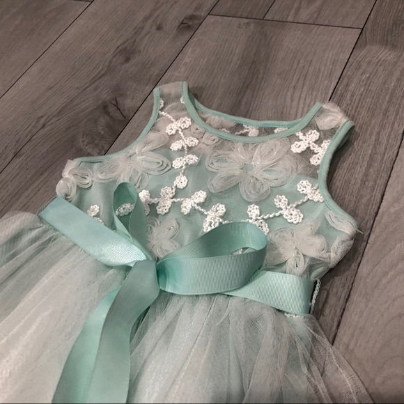 👜💥 Formal Holiday Party Dress 3T MSRP $78 - Picture 1 of 6